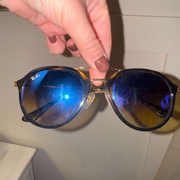 RayBan 4253 - Tortoise Aviator Blue Lens - Picture 4 of 8